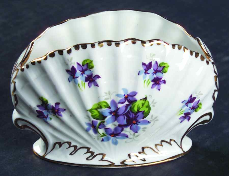 Sweet Violets (Not Embossed, Gold Drops Edge) Small Shell Shape Vase by Royal Stafford-1