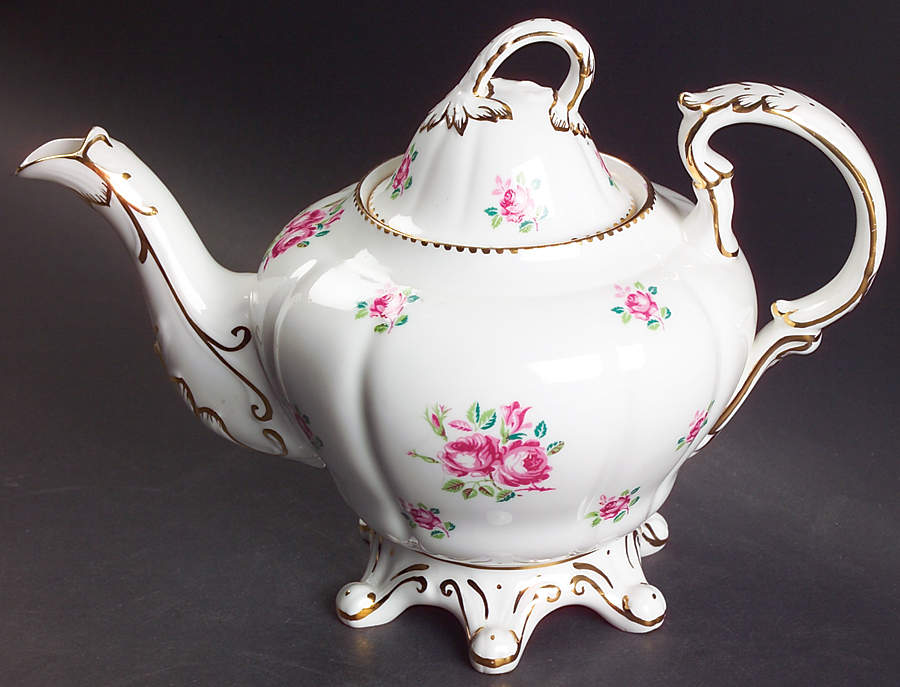 Tudor Rose Teapot & Lid by Royal Stafford-1