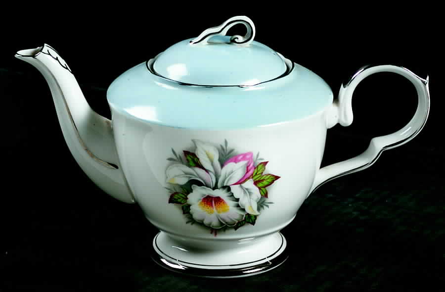 The White Lady Mini Teapot & Lid by Royal Stafford-1
