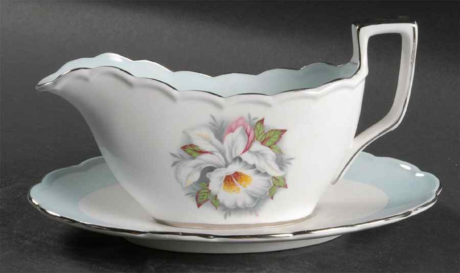 The White Lady Gravy Boat & Underplate by Royal Stafford-1