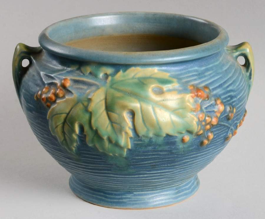 Bushberry (Blue Background) 5" Jardiniere by Roseville-1