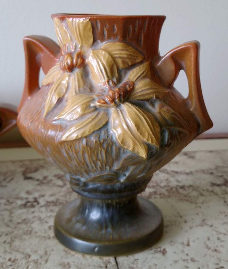 Clematis Autumn Brown 6" Footed Vase by Roseville-1