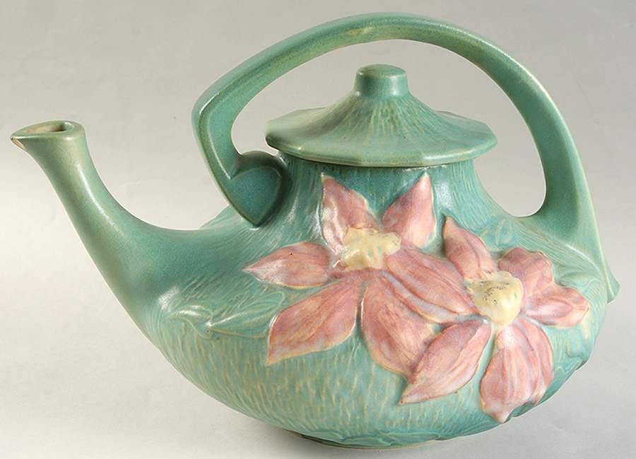 Clematis Forest Green Teapot & Lid by Roseville-1