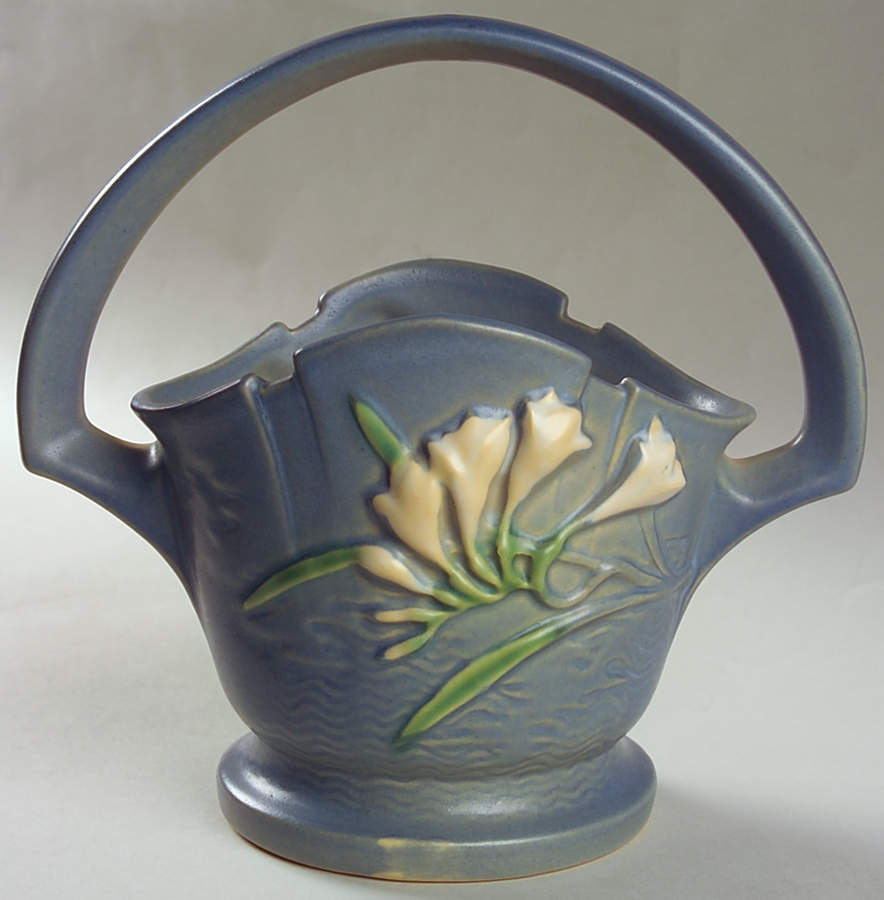 Freesia Delft Blue 8" Handled Basket by Roseville-1