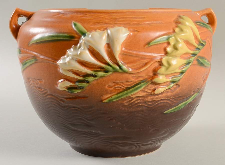 Freesia Tangerine 10" Jardiniere Bowl by Roseville-1
