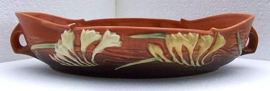 Freesia Tangerine 14" Oval Handled Bowl by Roseville-1