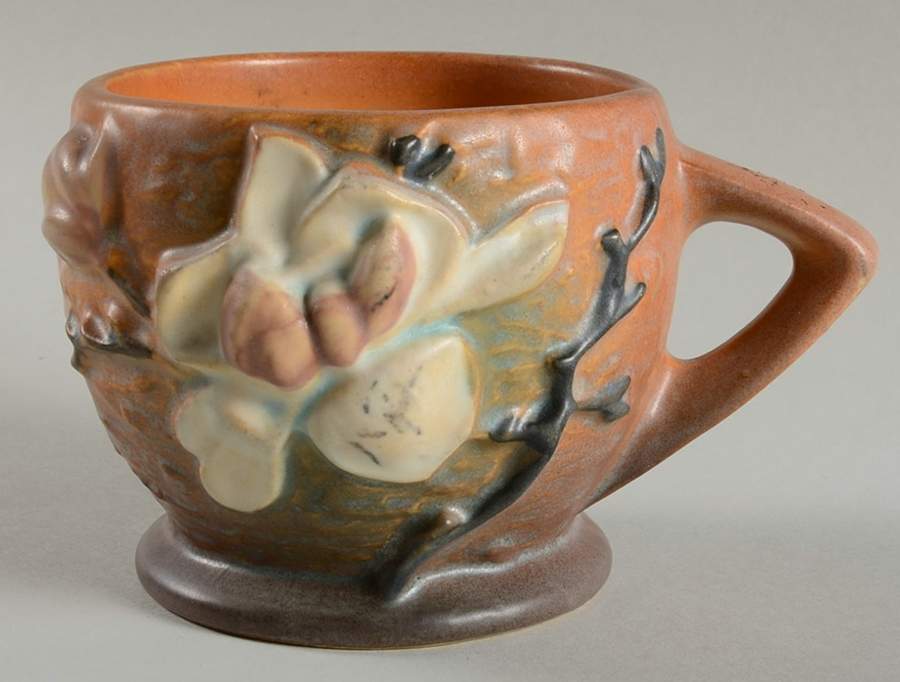 Magnolia Terra Cotta Mug by Roseville-1