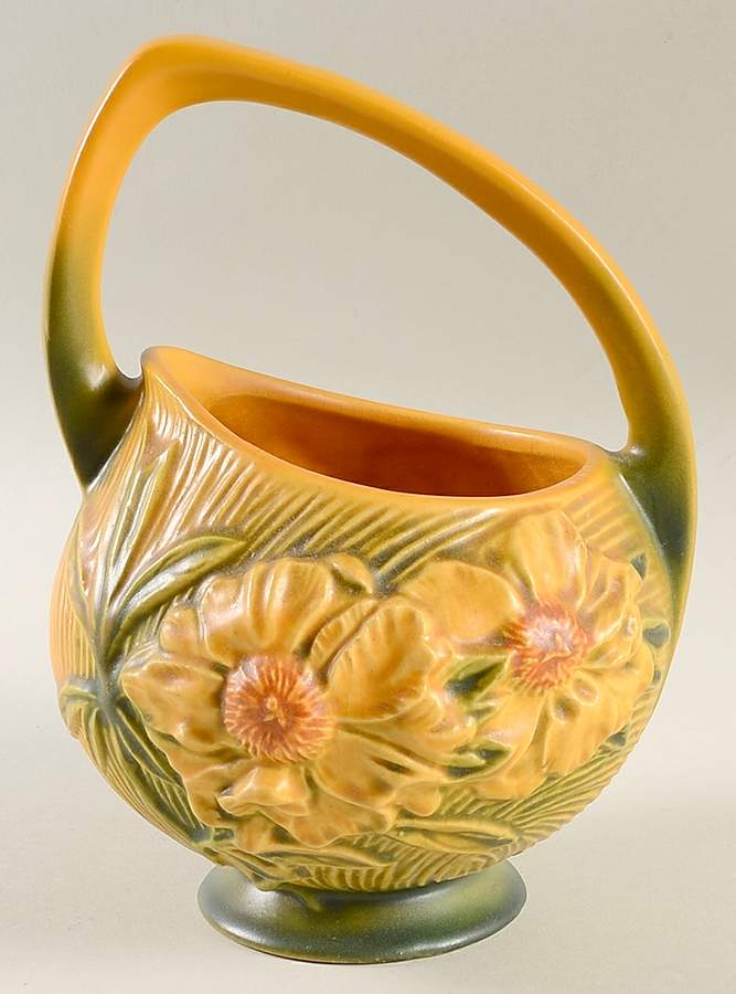 Peony Sienna Brown (Yellow) 7" Handled Basket by Roseville-1