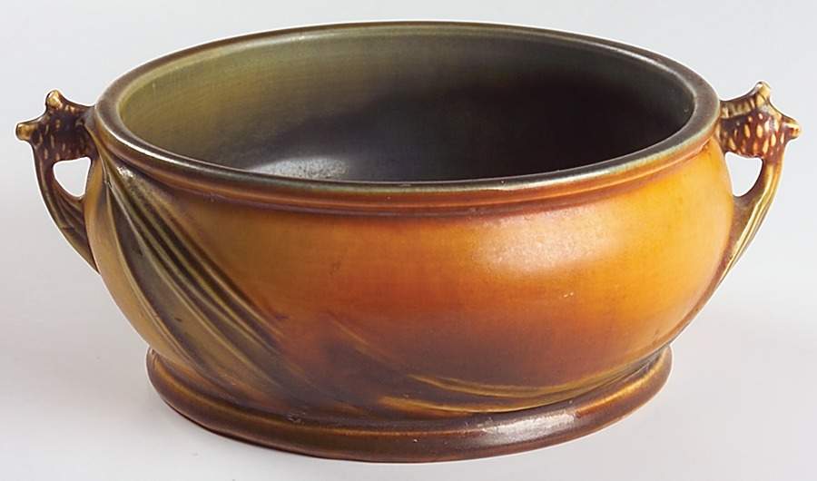 Pinecone Brown 6" Fern Dish by Roseville-1
