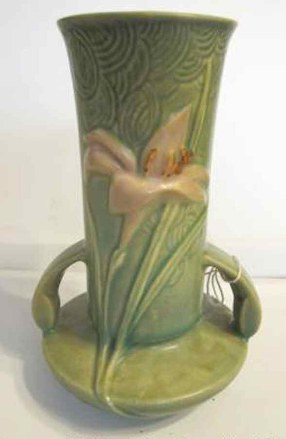 Zephyr Lily Evergreen 7" Handled Vase by Roseville-1