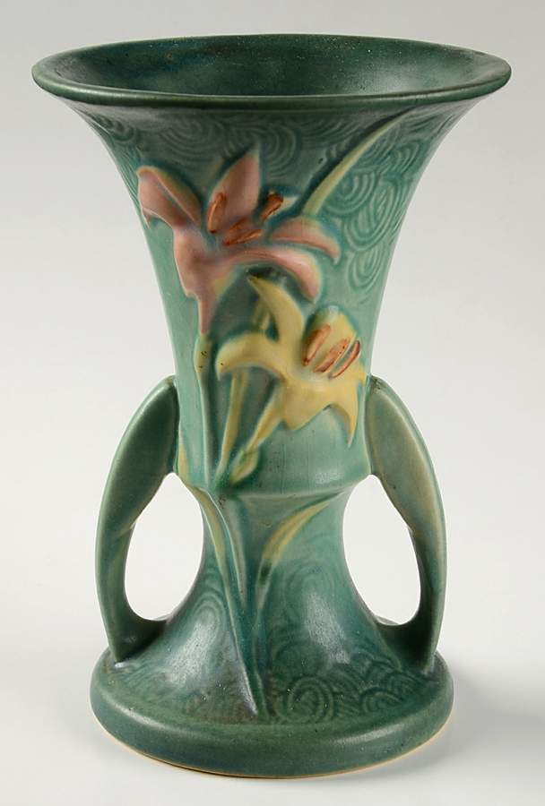 Zephyr Lily Evergreen 7" Handled Vase by Roseville-1