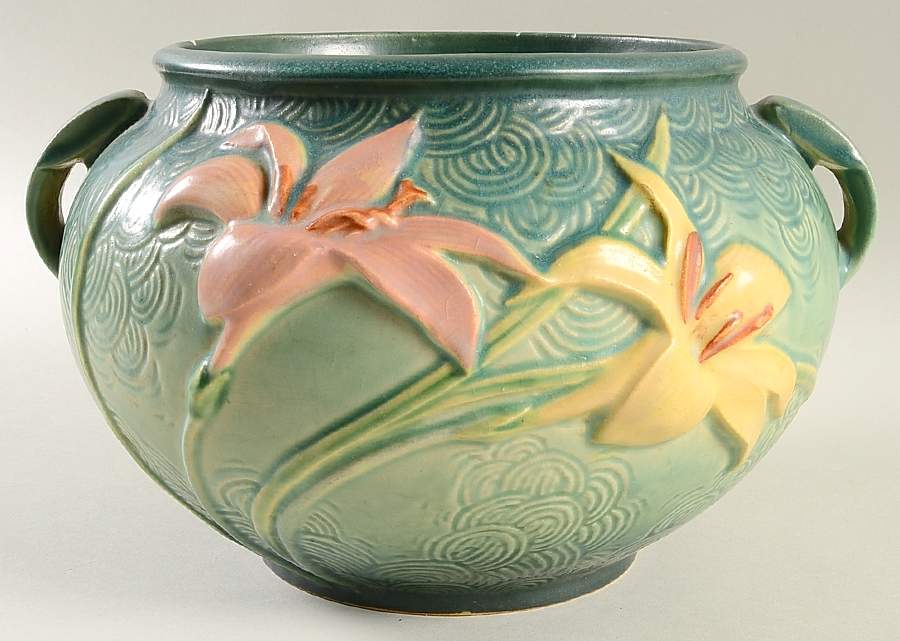 Zephyr Lily Evergreen 6" Jardiniere by Roseville-1