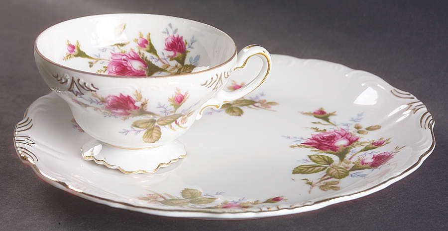 Moss Rose Snack Plate & Cup Set by Royal Sealy-1