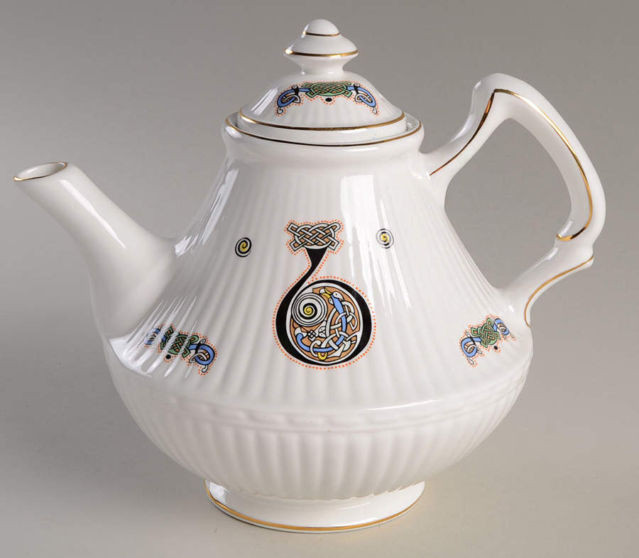 Book of Kells Teapot & Lid by Royal Tara-1