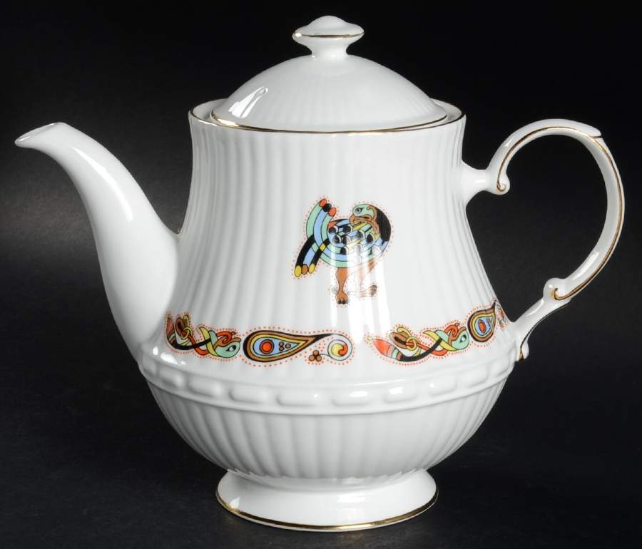 Book of Kells Teapot & Lid by Royal Tara-1