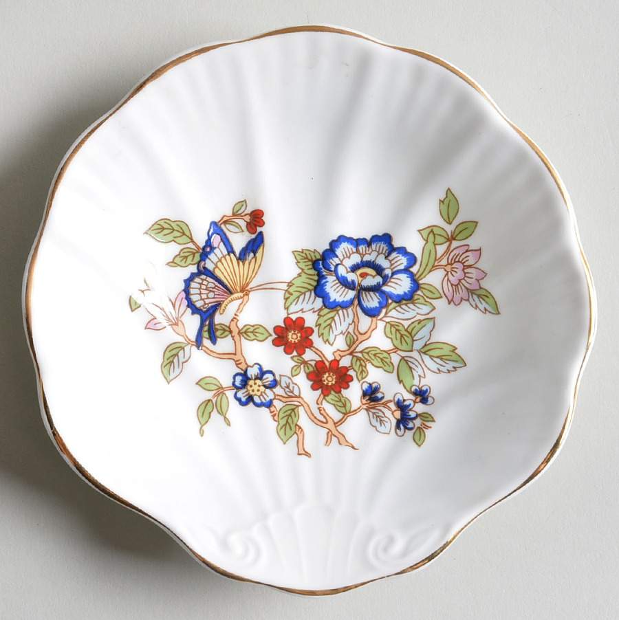 Harmony Shell Shaped Dish by Royal Tara-1