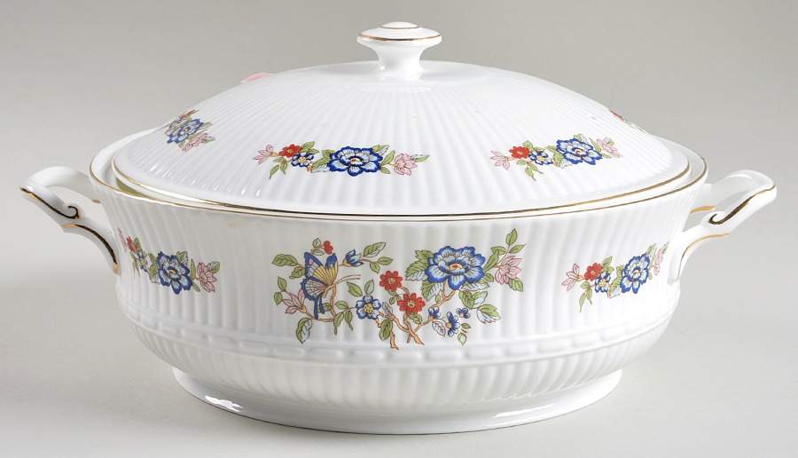 Harmony Round Covered Vegetable by Royal Tara-1