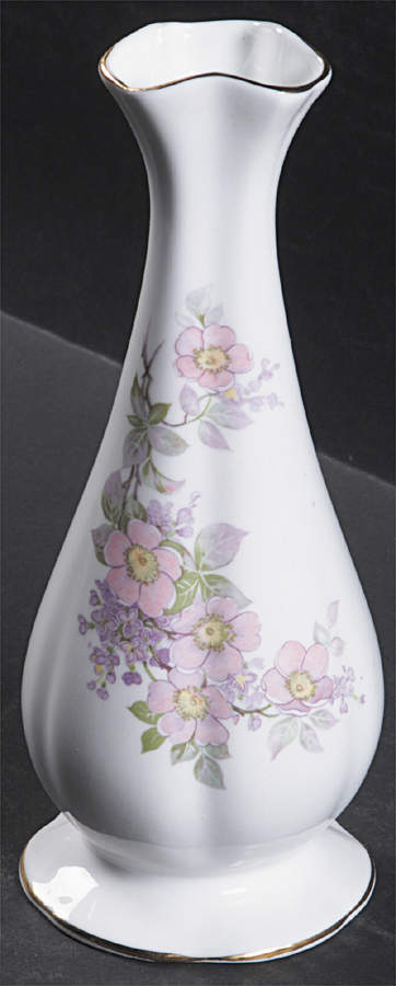 Irish Blossom Aran Vase by Royal Tara-1