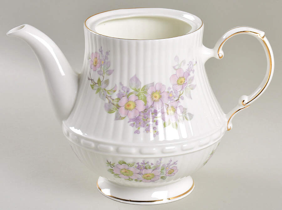 Irish Blossom Teapot No Lid by Royal Tara-1