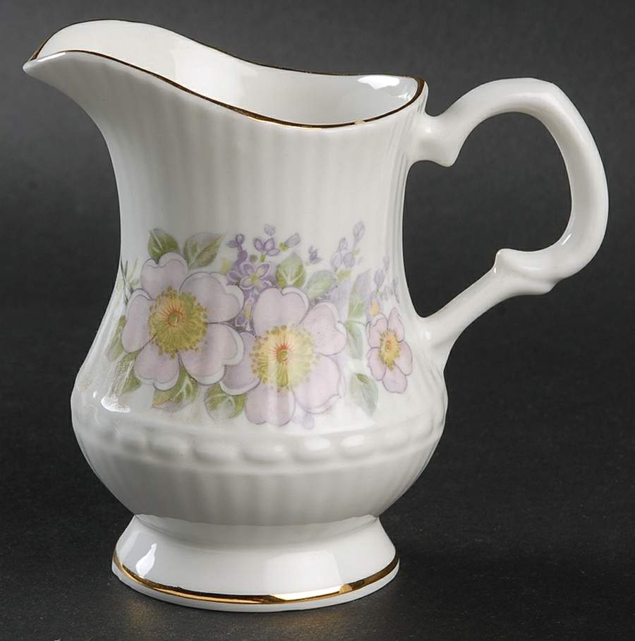 Irish Blossom Creamer by Royal Tara-1