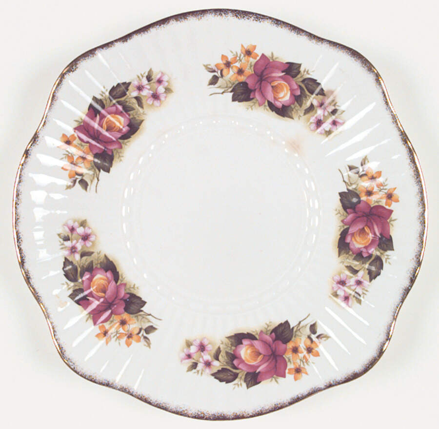 RTA7 Dinner Plate by Royal Tara-1