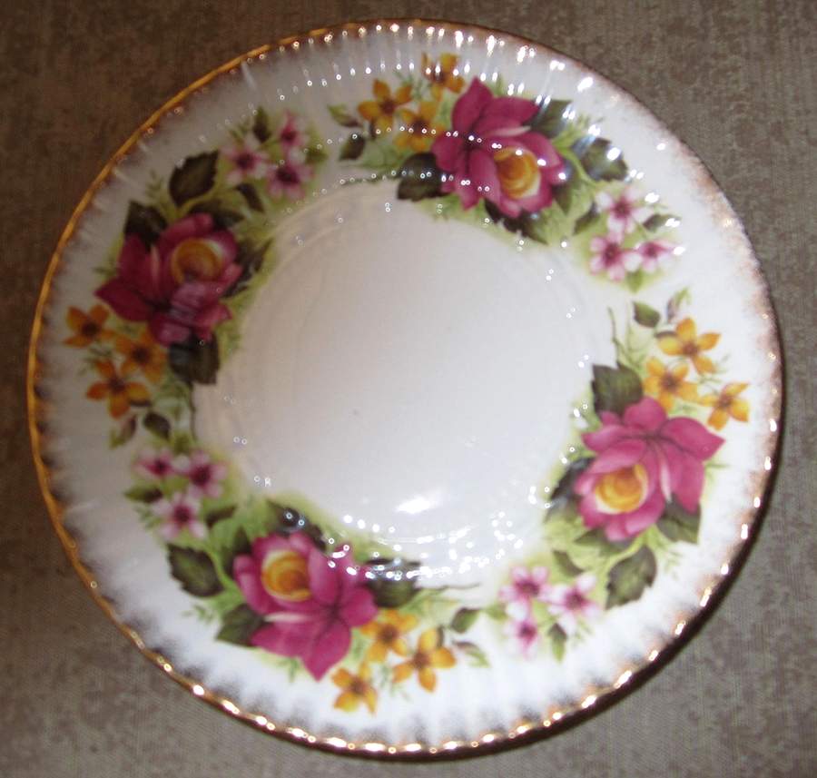 RTA7 Bread & Butter Plate by Royal Tara-1