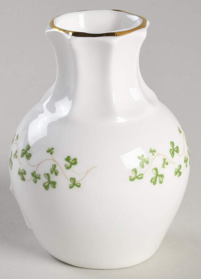Shamrock 3" Vase by Royal Tara-1