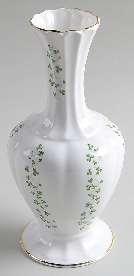 Shamrock 8" Vase by Royal Tara-1