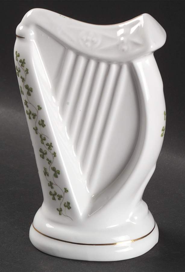 Trellis Shamrock (Ribbed, Fluted) 5" Harp by Royal Tara-1