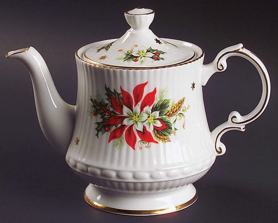 Noel Small Teapot & Lid by Royalty China-1