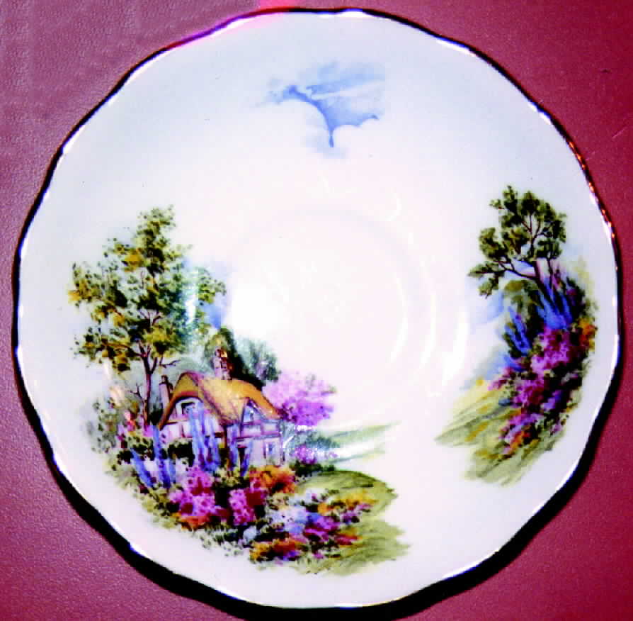 7382 Saucer by Royal Vale-1