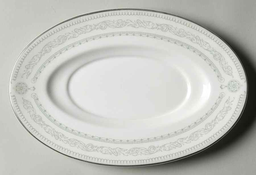 Allegro Underplate for Gravy Boat by Royal Worcester-1