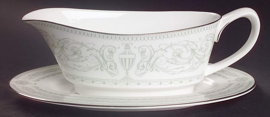 Allegro Gravy Boat & Underplate by Royal Worcester-1