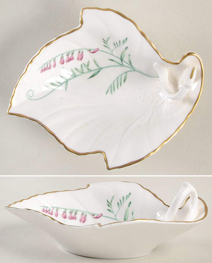 Arcadia Small Leaf Dish by Royal Worcester-1