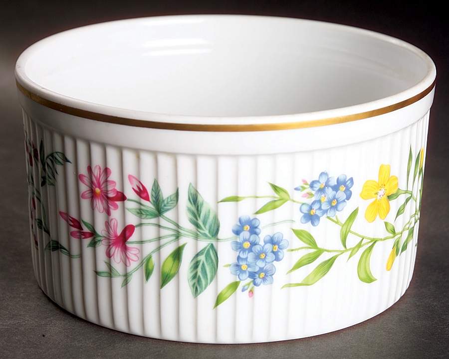 Arcadia 7" Souffle by Royal Worcester-1