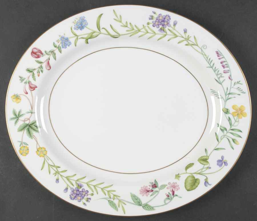 Arcadia 13" Oval Serving Platter by Royal Worcester-1