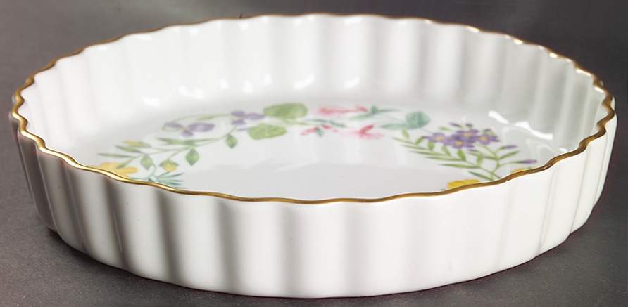 Arcadia 7" Quiche by Royal Worcester-1