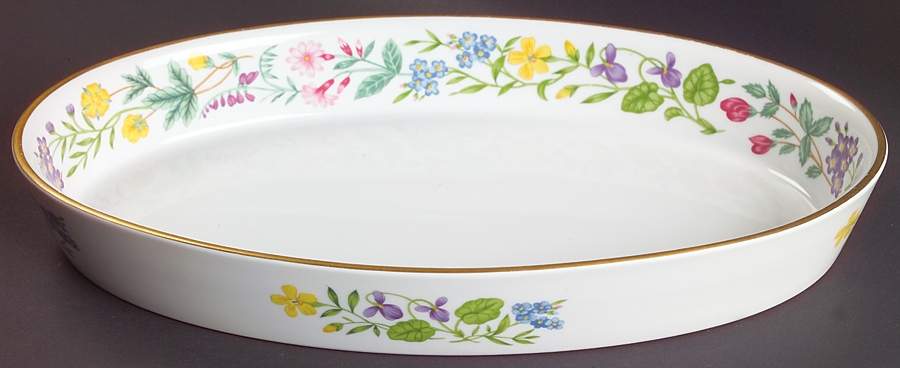 Arcadia 12" Oval Baker Oven To Table by Royal Worcester-1