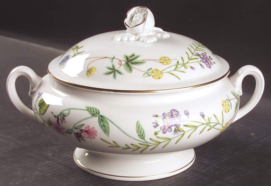 Arcadia Round Covered Vegetable by Royal Worcester-1