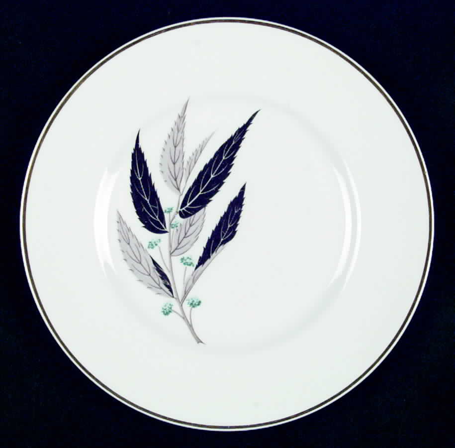 Arrowhead Dinner Plate by Royal Worcester-1