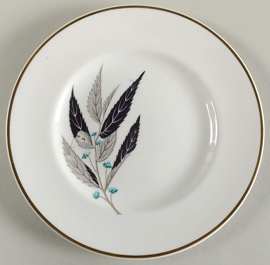 Arrowhead Salad Plate by Royal Worcester-1