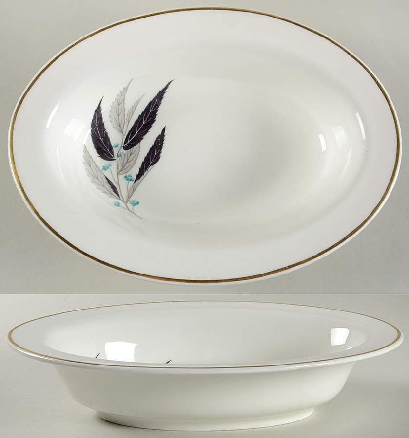 Arrowhead 10" Oval Vegetable Bowl by Royal Worcester-1