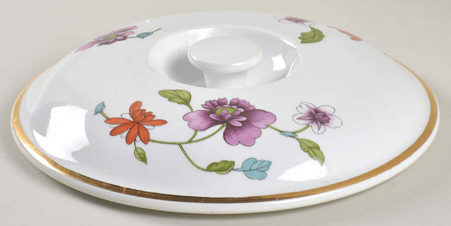 Astley (Oven To Table) Lid for 2.25 Qt Round Casserole by Royal Worcester-1