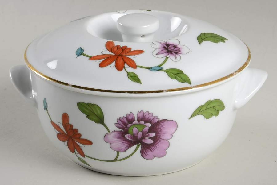 Astley (Oven To Table) 1 Pt Round Covered Casserole by Royal Worcester-1