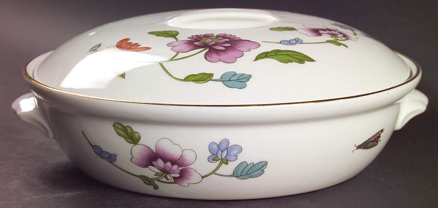 Astley (Oven To Table) 1 Qt Round Covered Casserole by Royal Worcester-1