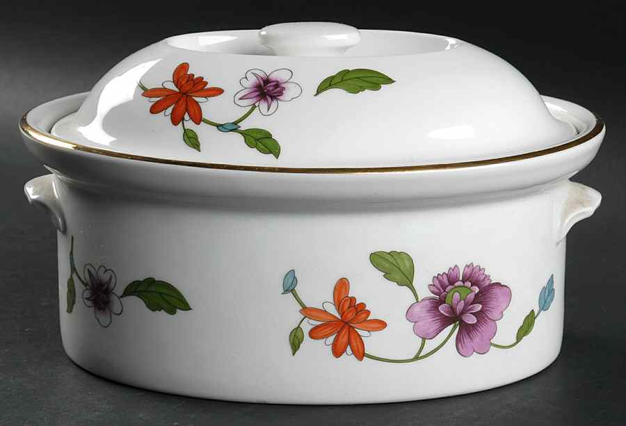 Astley (Oven To Table) 1.5 Quart Oval Covered Casserole by Royal Worcester-1