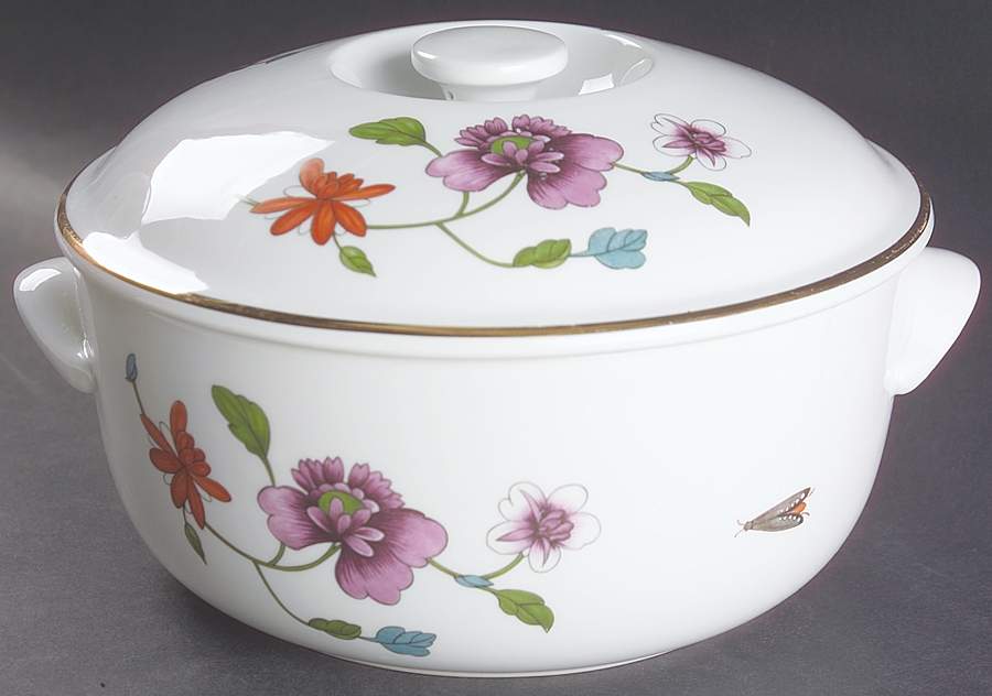 Astley (Oven To Table) 2.25 Qt Round Covered Casserole by Royal Worcester-1