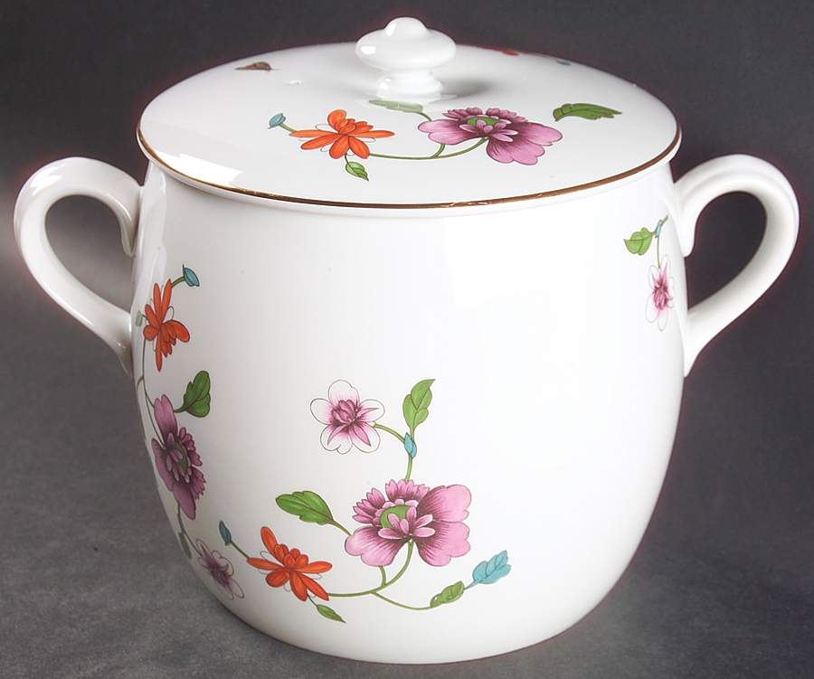 Astley (Oven To Table) Bean Pot & Lid by Royal Worcester-1