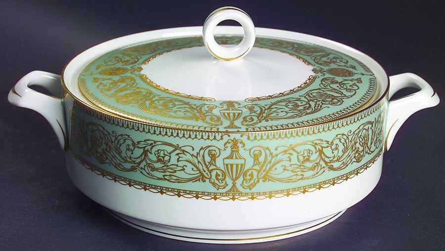 Balmoral Green Round Covered Vegetable by Royal Worcester-1