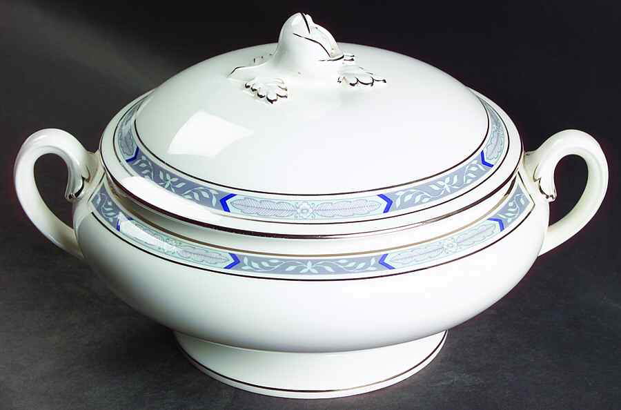 Beaufort Blue Round Covered Vegetable by Royal Worcester-1